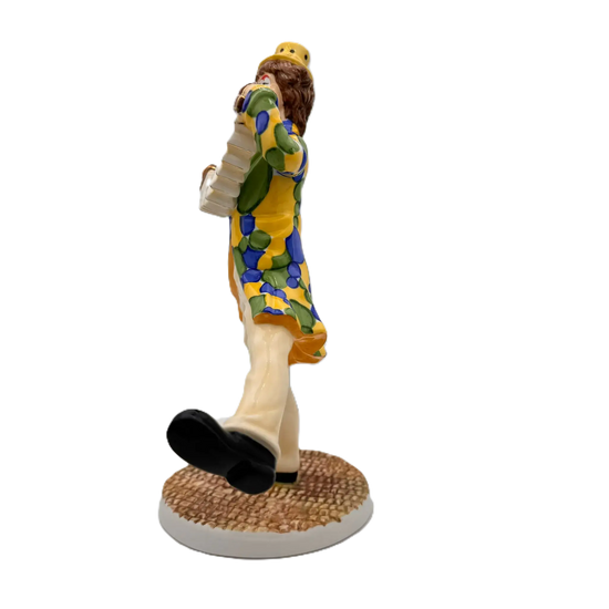 english ladies the entertainer figurine - Charterwells