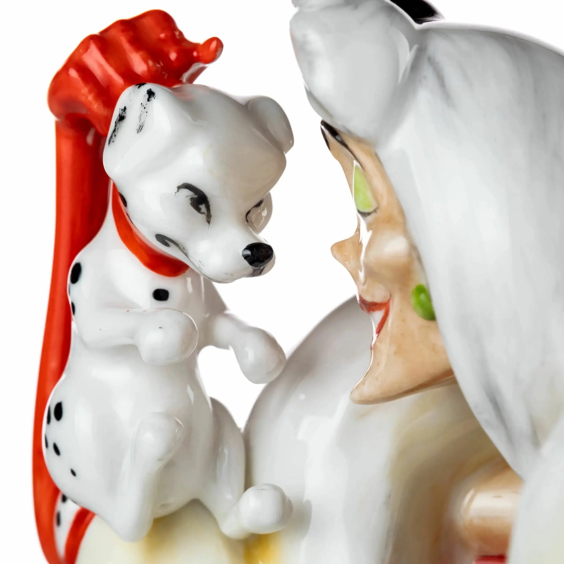 Cruella image 3