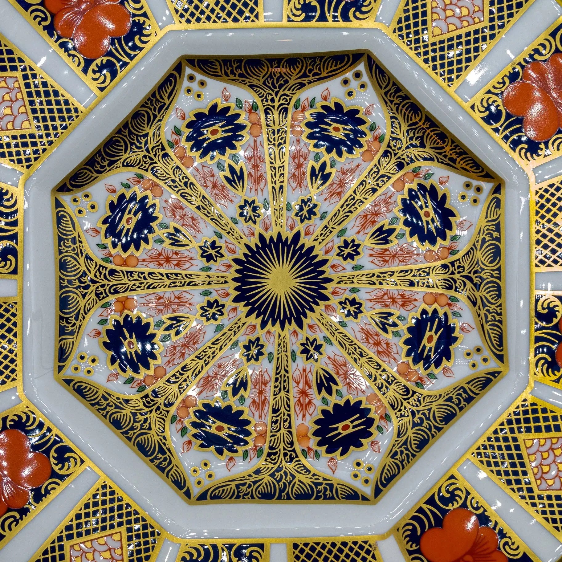 royal crown derby imari 1128 9 octagonal plate - Charterwells