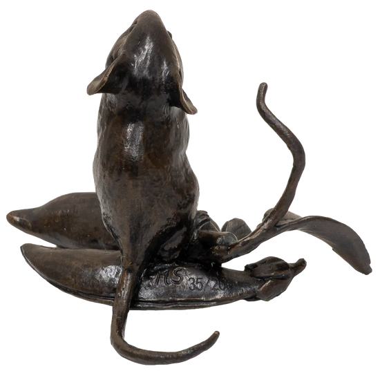 Richard Cooper Bronze Mice Collection Mouse with Pea Pod