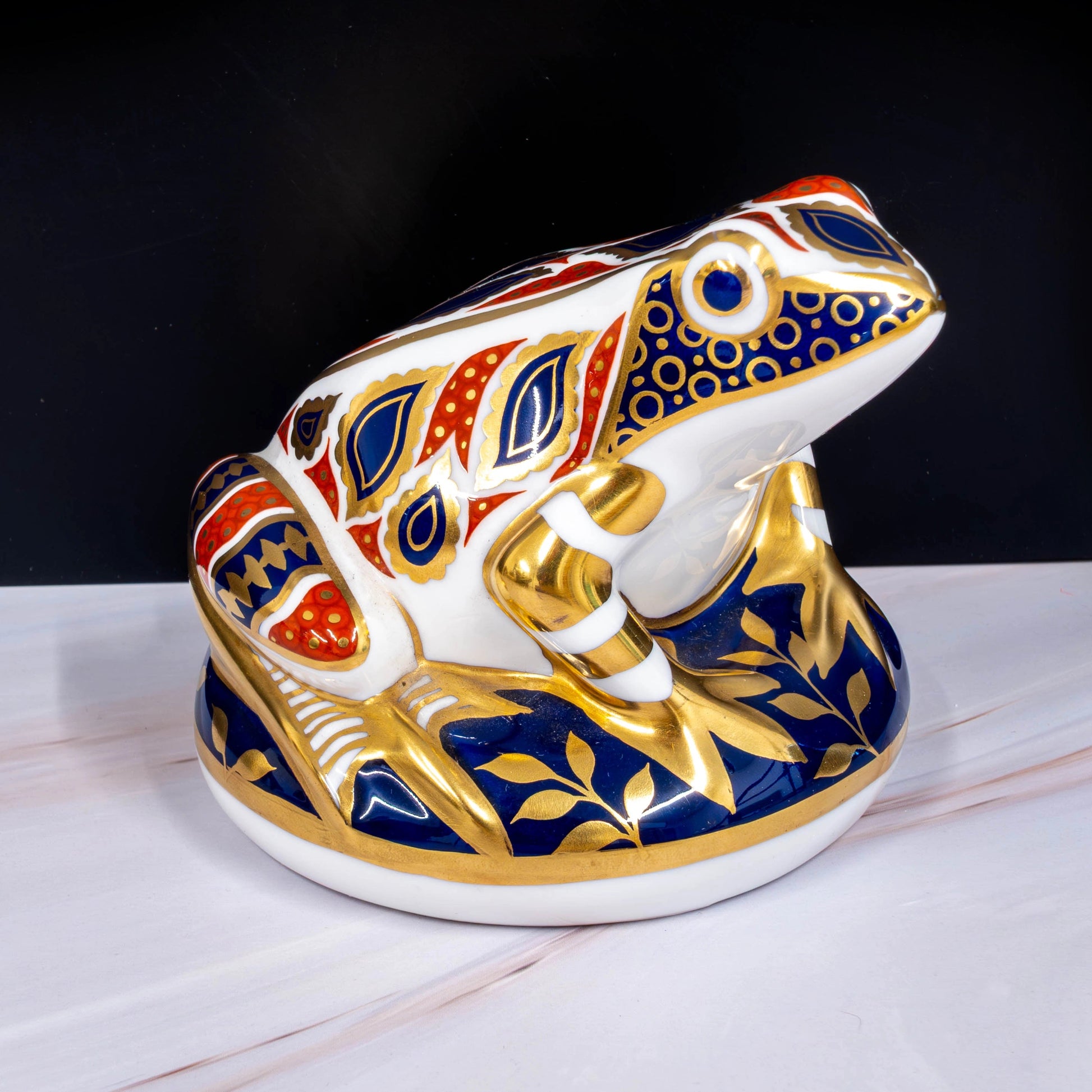 Royal Crown Derby Imari Frog Paperweight Bone China Charterwells