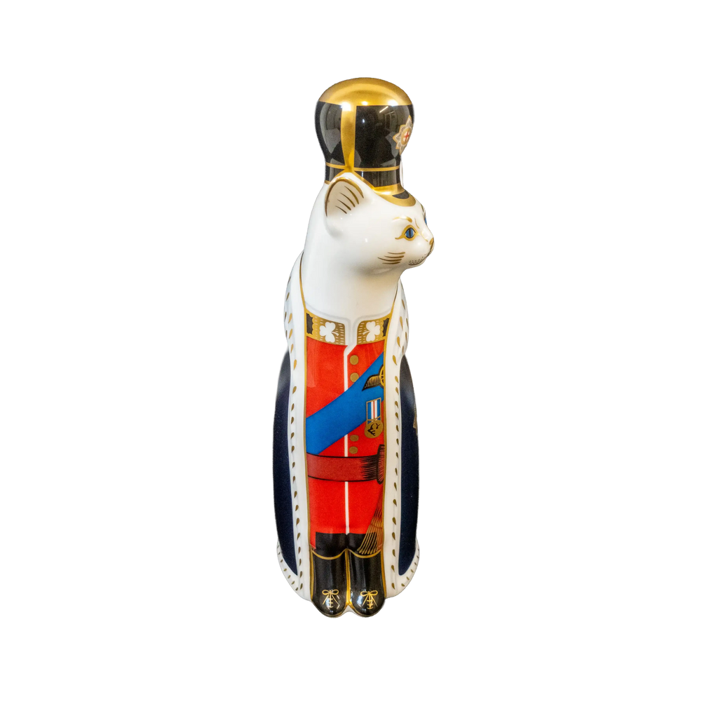 Royal Crown Derby Royal Cats William Paperweight Charterwells