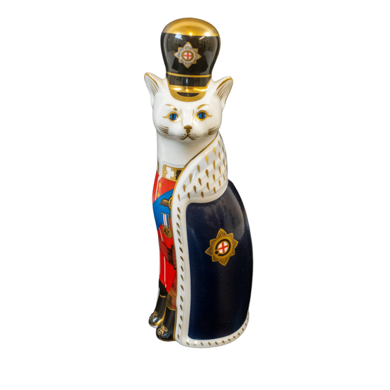 Royal Crown Derby Royal Cats William Paperweight Charterwells