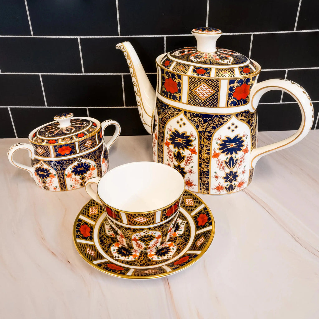 Royal Crown Derby Imari 1128 Tea Cup & Saucer Charterwells