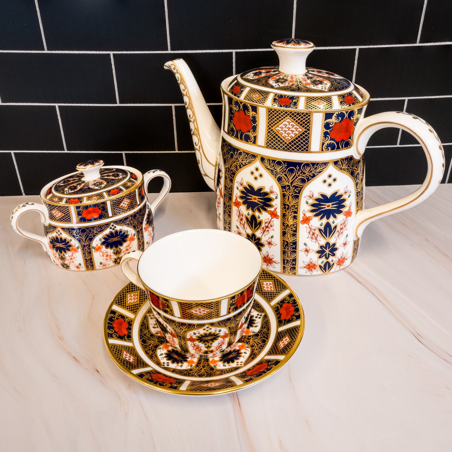 Royal Crown Derby Imari 1128 Large Teapot