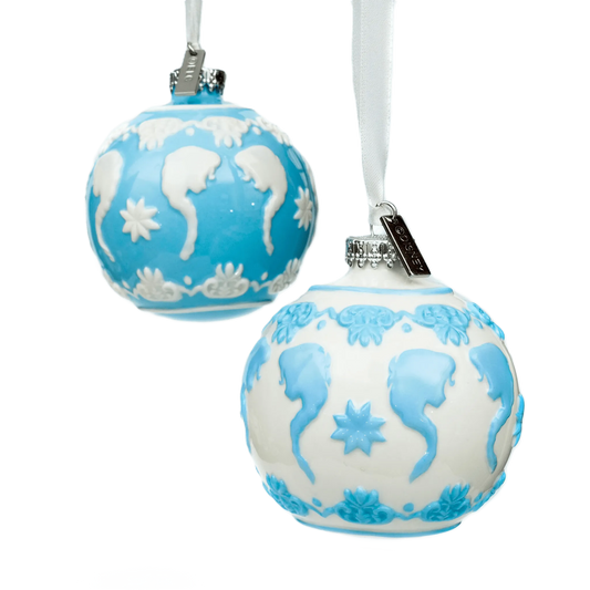 English Ladies Disney Frozen Elsa Christmas Tree Baubles Ornaments x 2