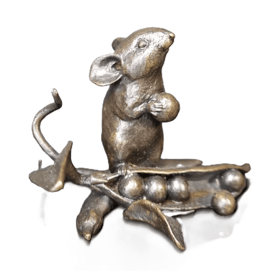 Richard Cooper Bronze Mice Collection Mouse with Pea Pod