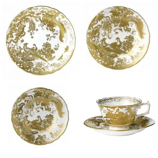 Royal Crown Derby Gold Aves 30pc Dinner Set (2) Charterwells