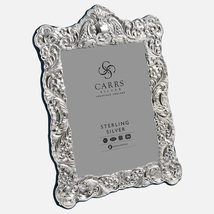 Traditional 7" x 5" Sterling Silver Photo Frame With Grey Velvet Back